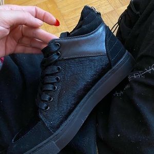 Suede zip sneakers
